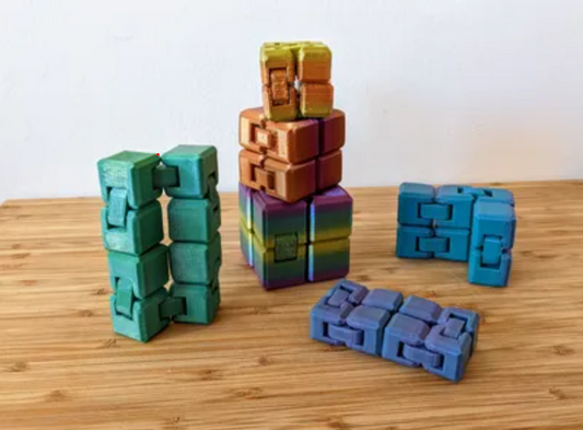 Sturdy Infinity Cube